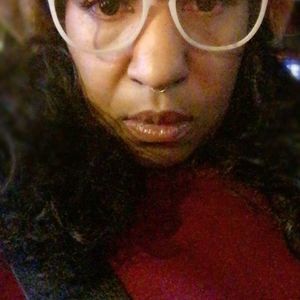 Meet your Posher, Apis